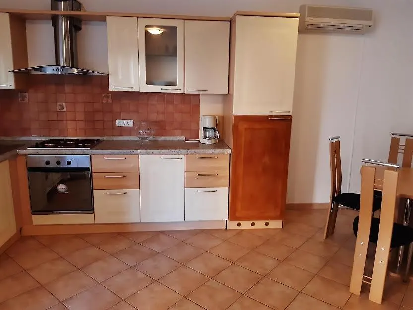 Apartmani Delas Pjescana Uvala 0*,