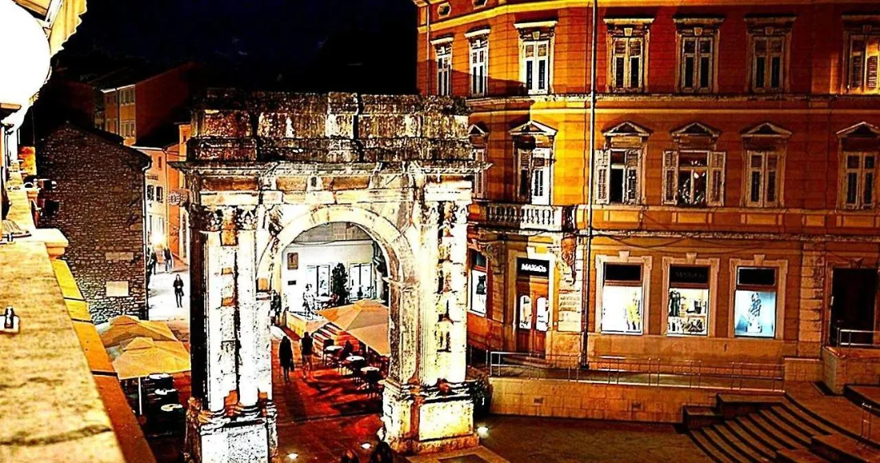 Apartmani Delas Pjescana Uvala