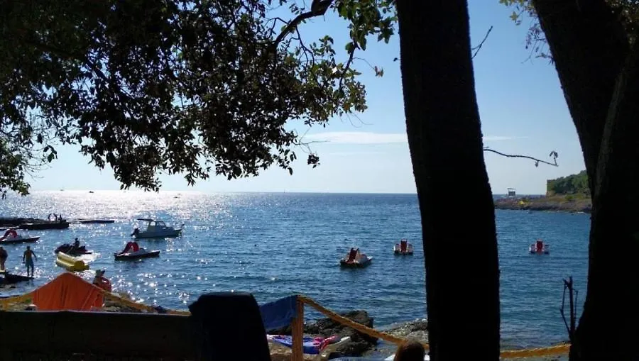 Apartmani Delas Pjescana Uvala Apartment