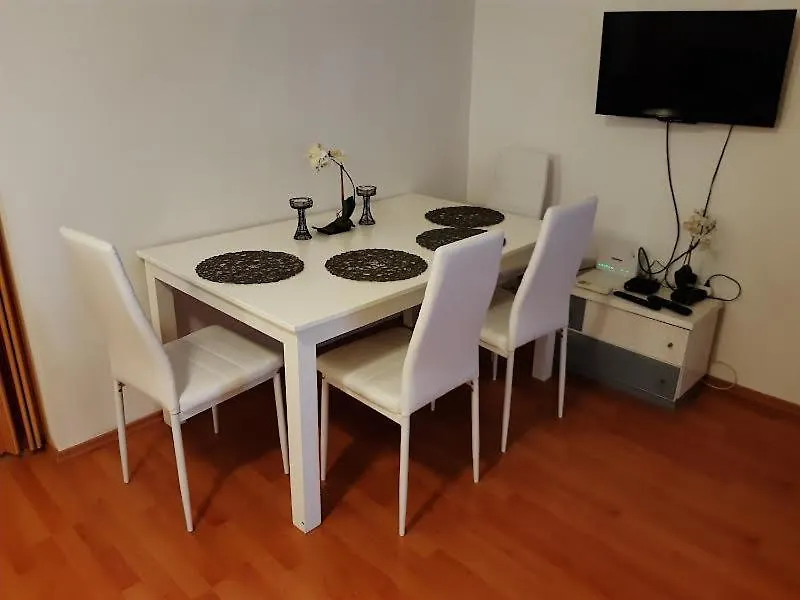 Apartmani Delas Pjescana Uvala