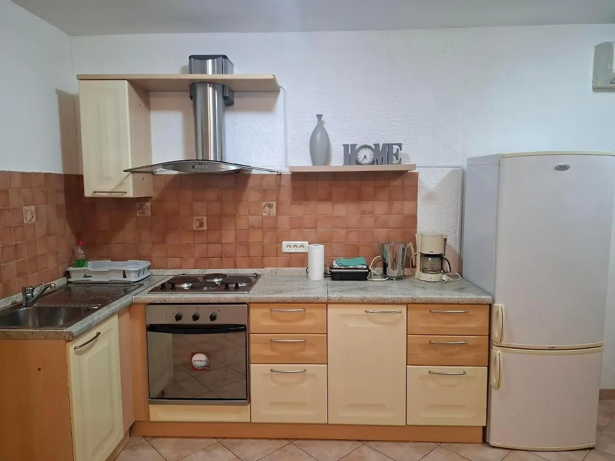 Apartmani Delas Pjescana Uvala Croatia