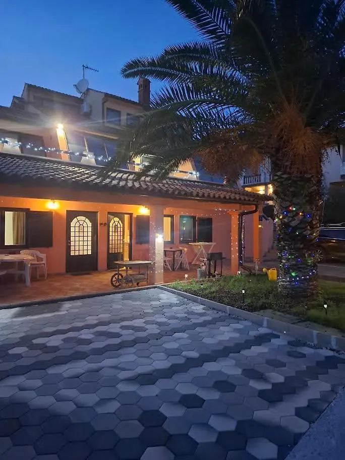 Apartmani Delas Pjescana Uvala